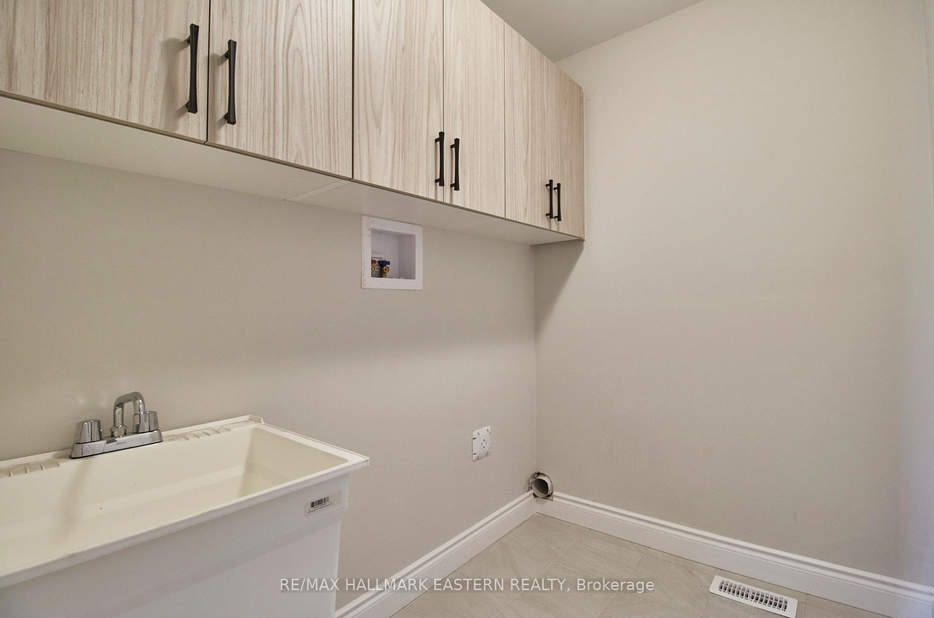 Photo 20 of 37 Coldbrook Drive, Cavan Monaghan, Cavan Twp — HOMEH