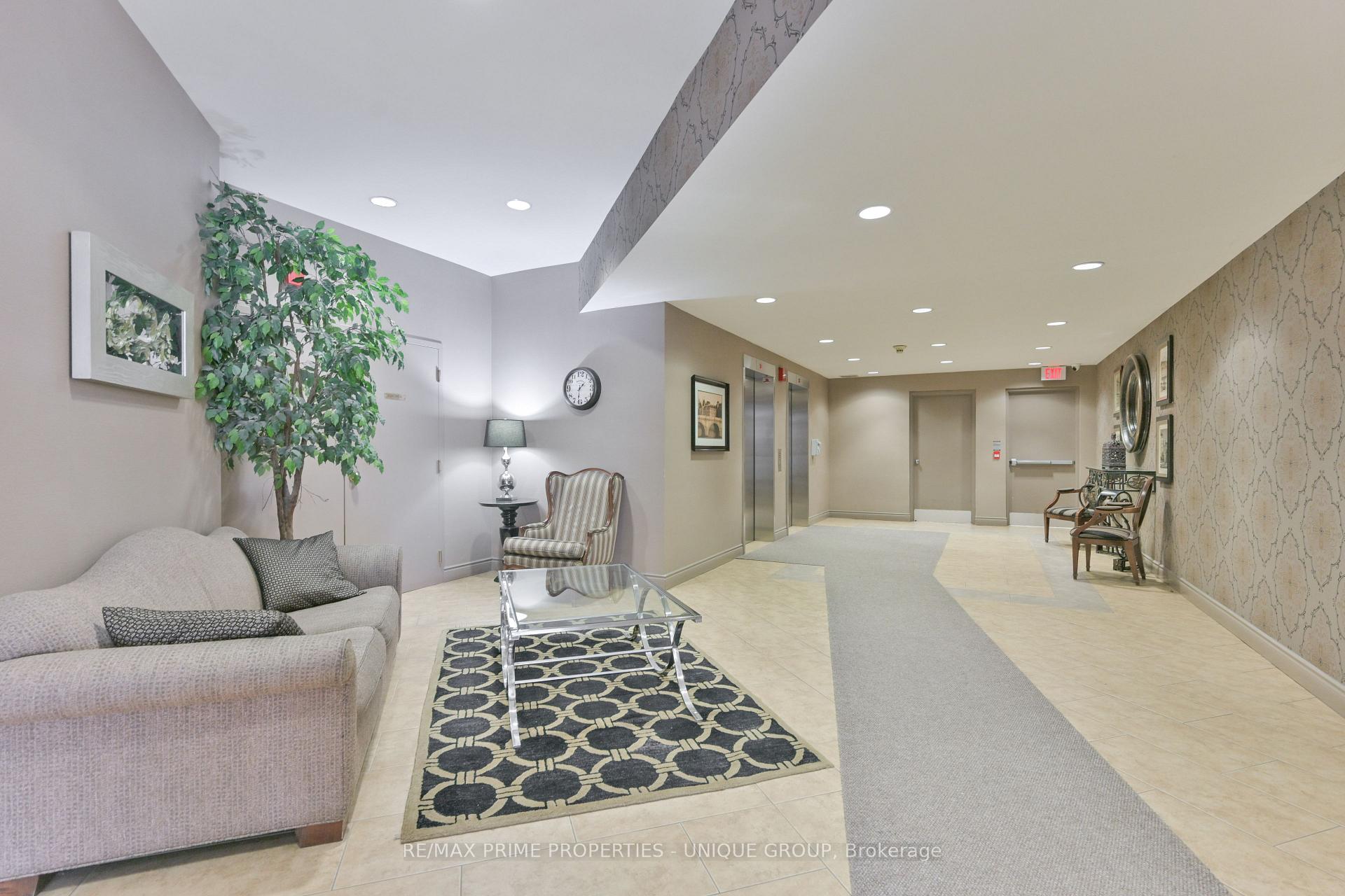 Photo 5 of Unit Ph709, 18 Wanless Avenue, Toronto, Lawrence Park North — HOMEH