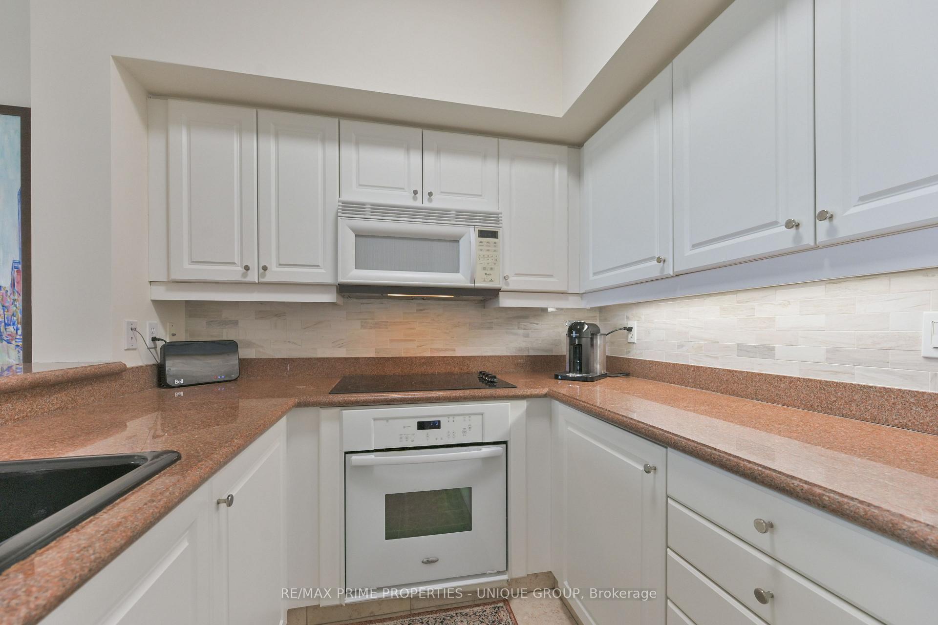 Photo 15 of Unit Ph709, 18 Wanless Avenue, Toronto, Lawrence Park North — HOMEH