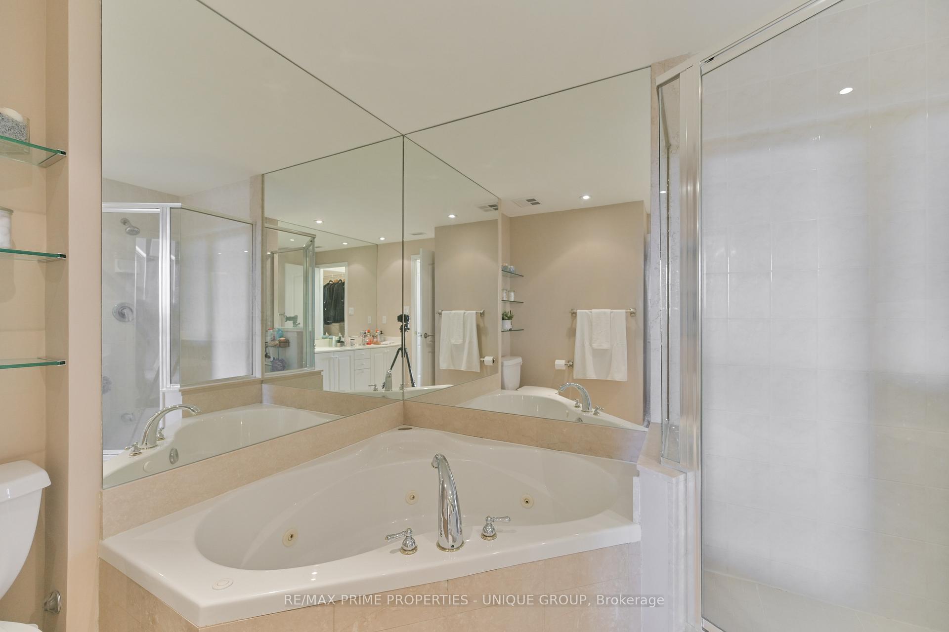Photo 24 of Unit Ph709, 18 Wanless Avenue, Toronto, Lawrence Park North — HOMEH