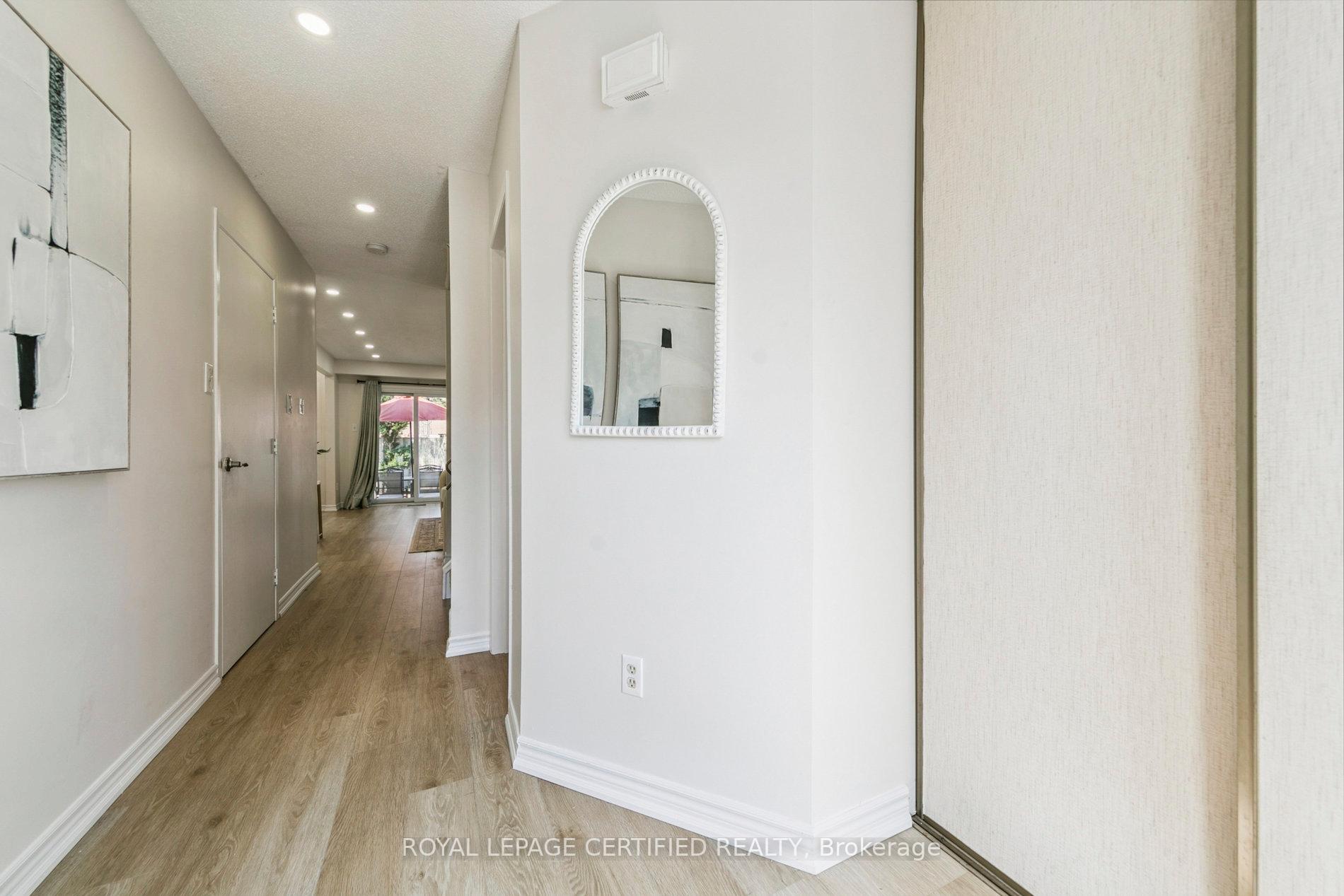 Photo 5 of Unit 3, 3455 Caplan Crescent, Burlington, Roseland — HOMEH