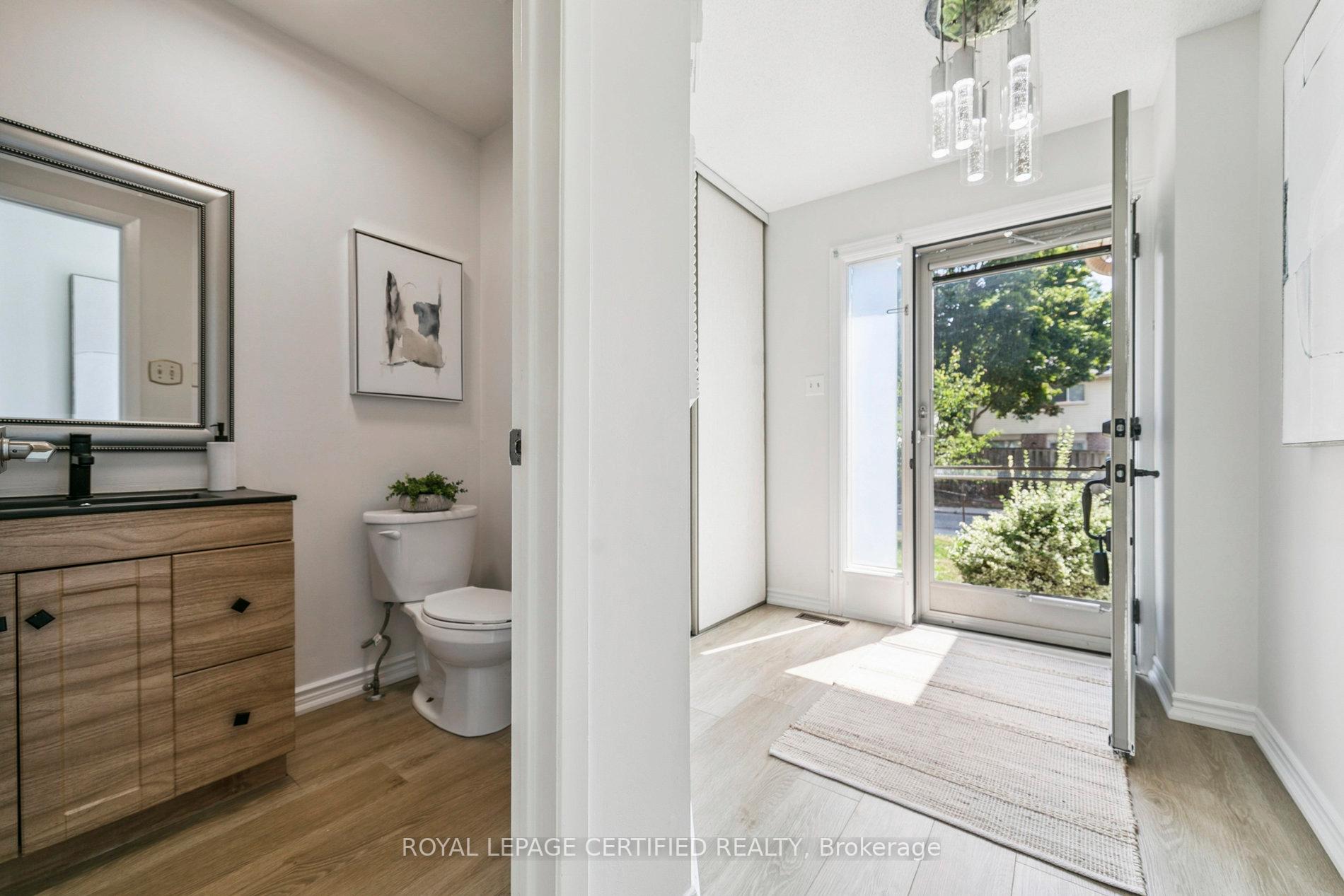 Photo 16 of Unit 3, 3455 Caplan Crescent, Burlington, Roseland — HOMEH