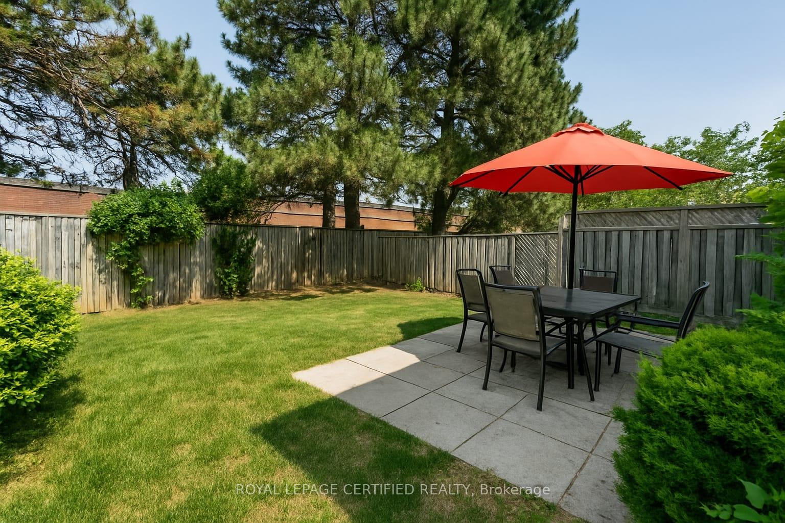 Photo 41 of Unit 3, 3455 Caplan Crescent, Burlington, Roseland — HOMEH