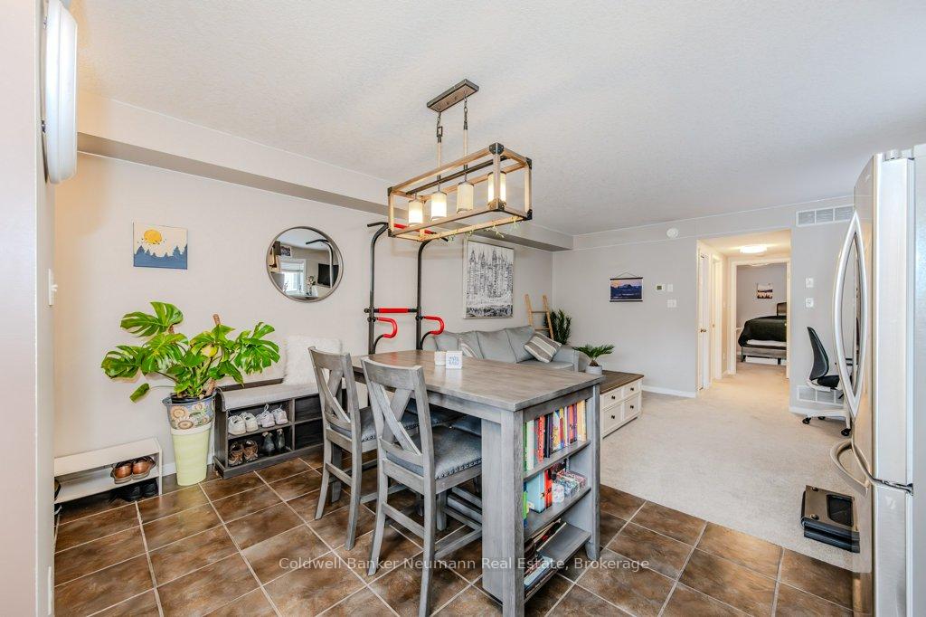 Photo 6 of Unit 16D, 50 Howe Drive, Kitchener, Laurentian Hills — HOMEH