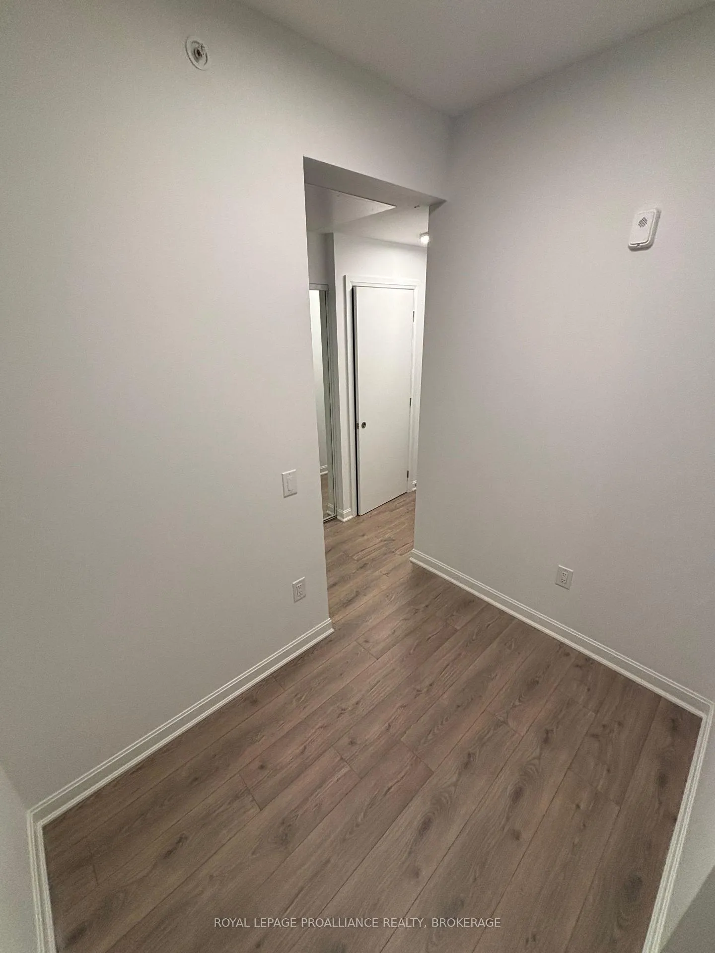 Photo 10 of Unit 304, 223 Princess Street, Kingston, East of Sir John A. Blvd — HOMEH