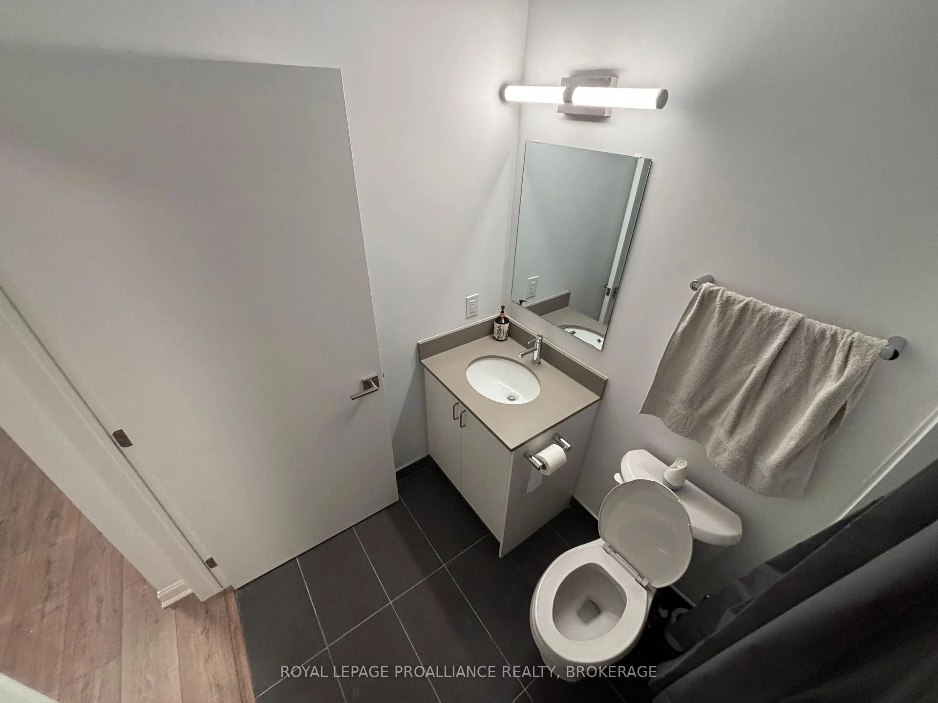 Photo 14 of Unit 304, 223 Princess Street, Kingston, East of Sir John A. Blvd — HOMEH