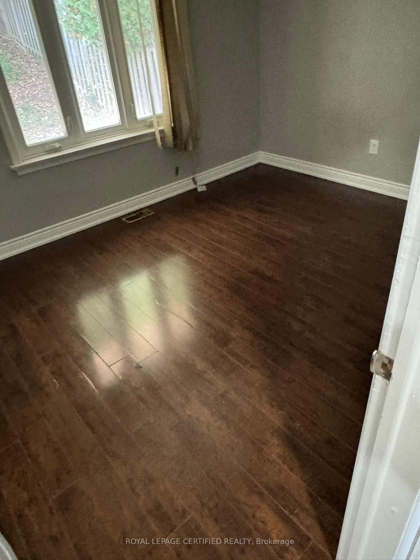 Photo 1 of Unit Upper, 27 Meadowland Drive, Brampton, Brampton East — HOMEH