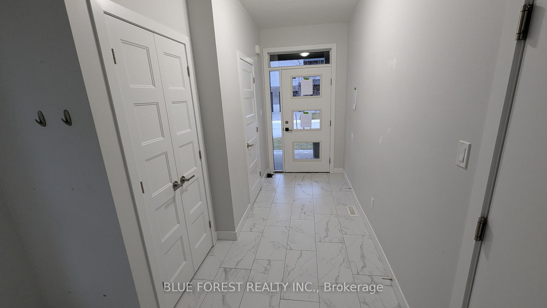 Photo 2 of Unit 86, 3380 Singleton Avenue, London, South W — HOMEH