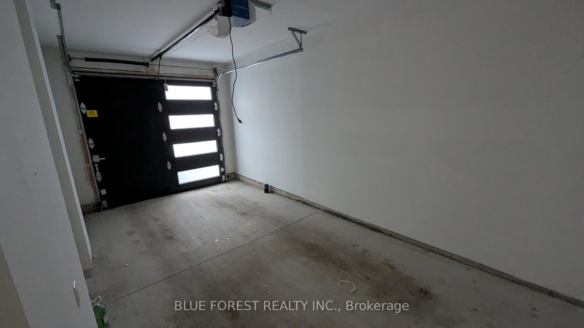 Photo 23 of Unit 86, 3380 Singleton Avenue, London, South W — HOMEH