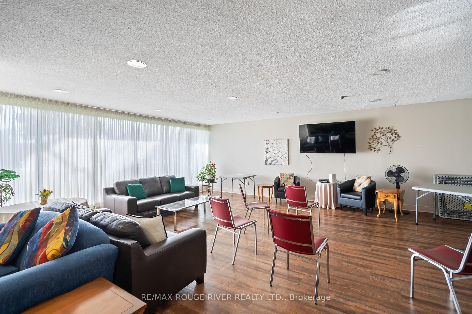Photo 31 of Unit 307, 120 Elgin Street W, Oshawa, O'Neill — HOMEH