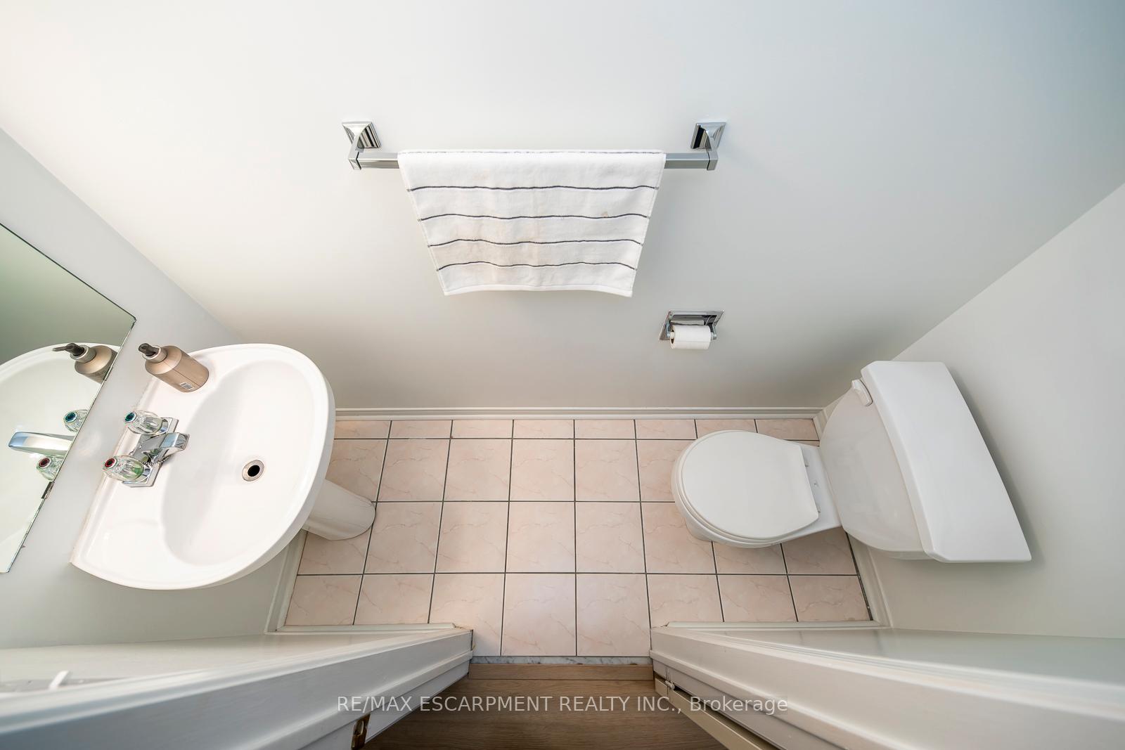 Photo 19 of Unit 21, 2920 Headon Forest Drive, Burlington, Headon — HOMEH