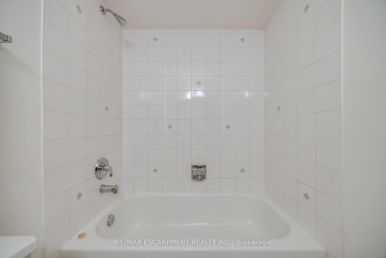 Photo 28 of Unit 21, 2920 Headon Forest Drive, Burlington, Headon — HOMEH