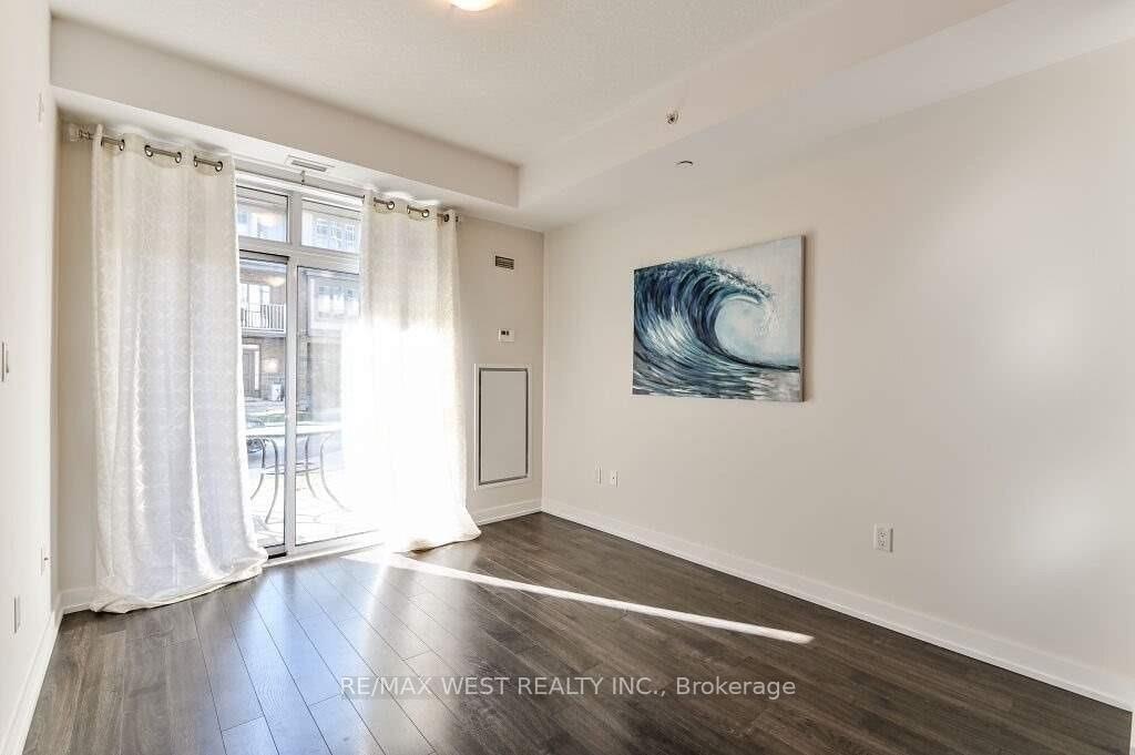 Photo 15 of Unit 115, 35 Southshore Crescent, Hamilton, Lakeshore — HOMEH