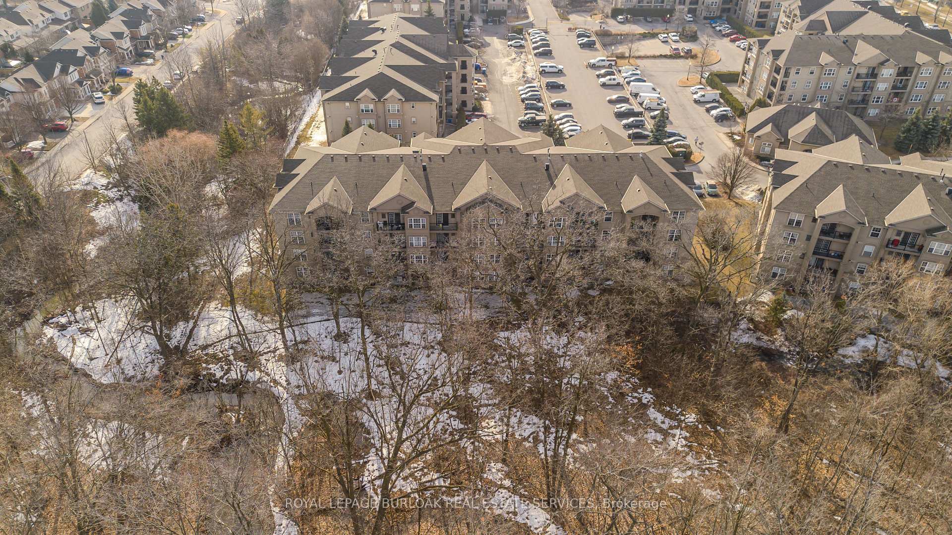 Photo 4 of Unit 106, 2075 Appleby Line, Burlington, Uptown — HOMEH