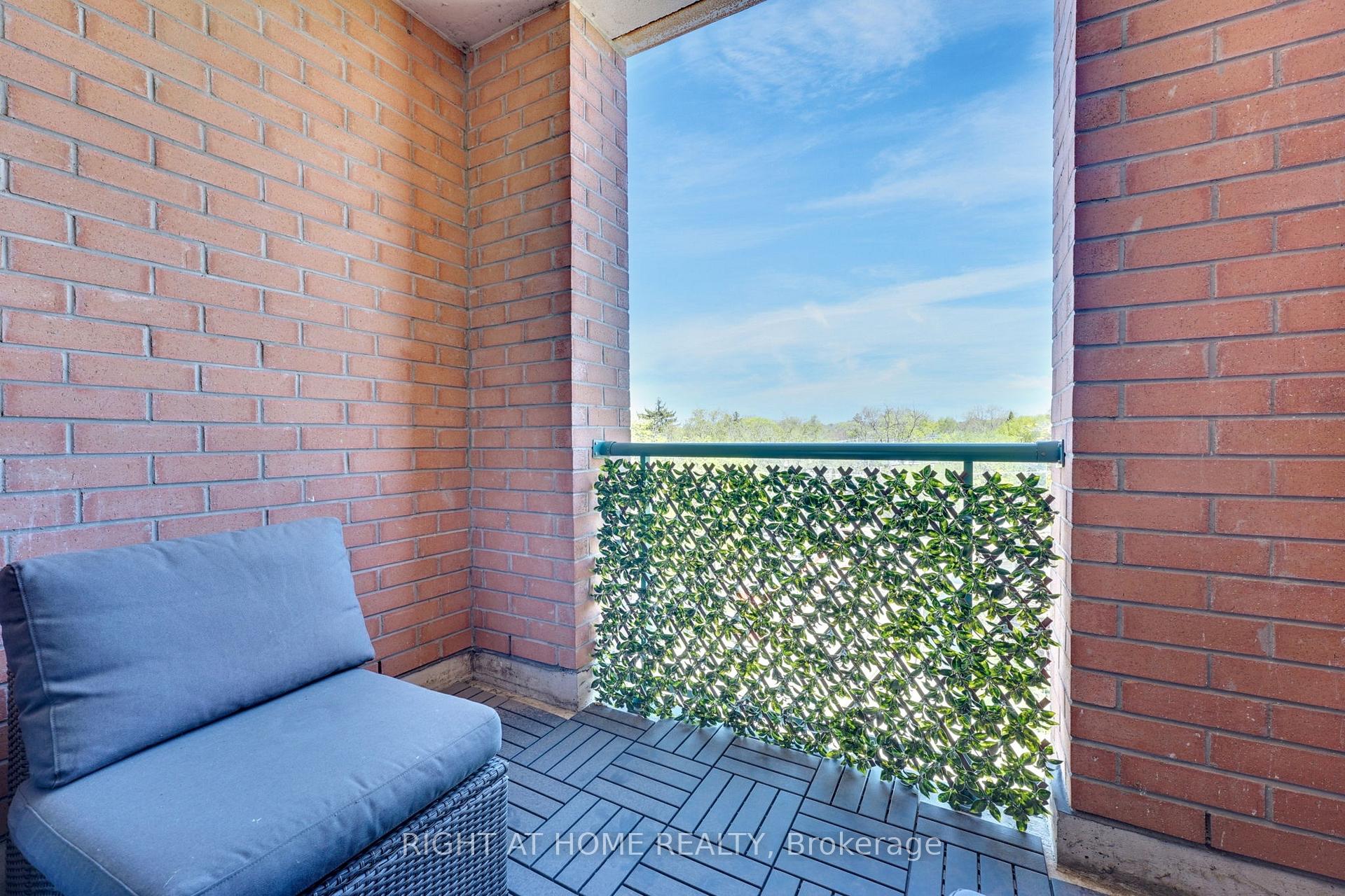Photo 22 of Unit 510, 1733 Queen Street E, Toronto, The Beaches — HOMEH