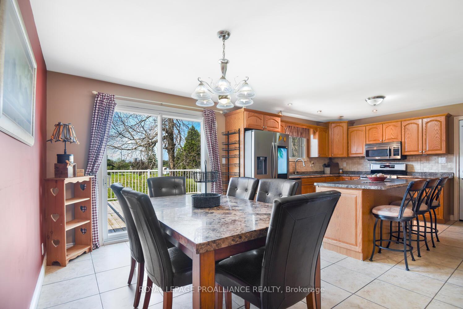 Photo 7 of 18 Elizabeth Street, Edwardsburgh/Cardinal, Edwardsburgh/Cardinal Twp — HOMEH