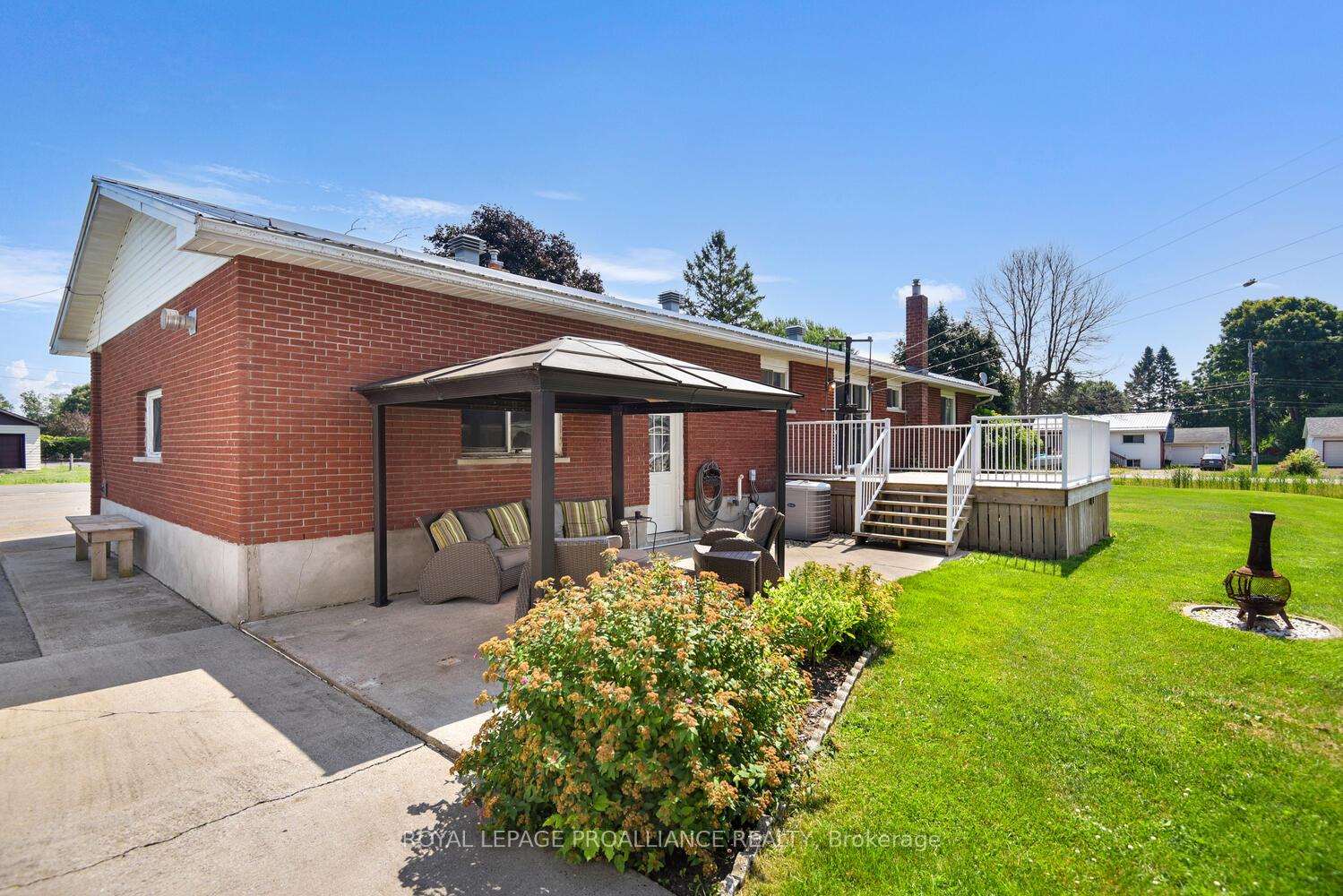 Photo 30 of 18 Elizabeth Street, Edwardsburgh/Cardinal, Edwardsburgh/Cardinal Twp — HOMEH