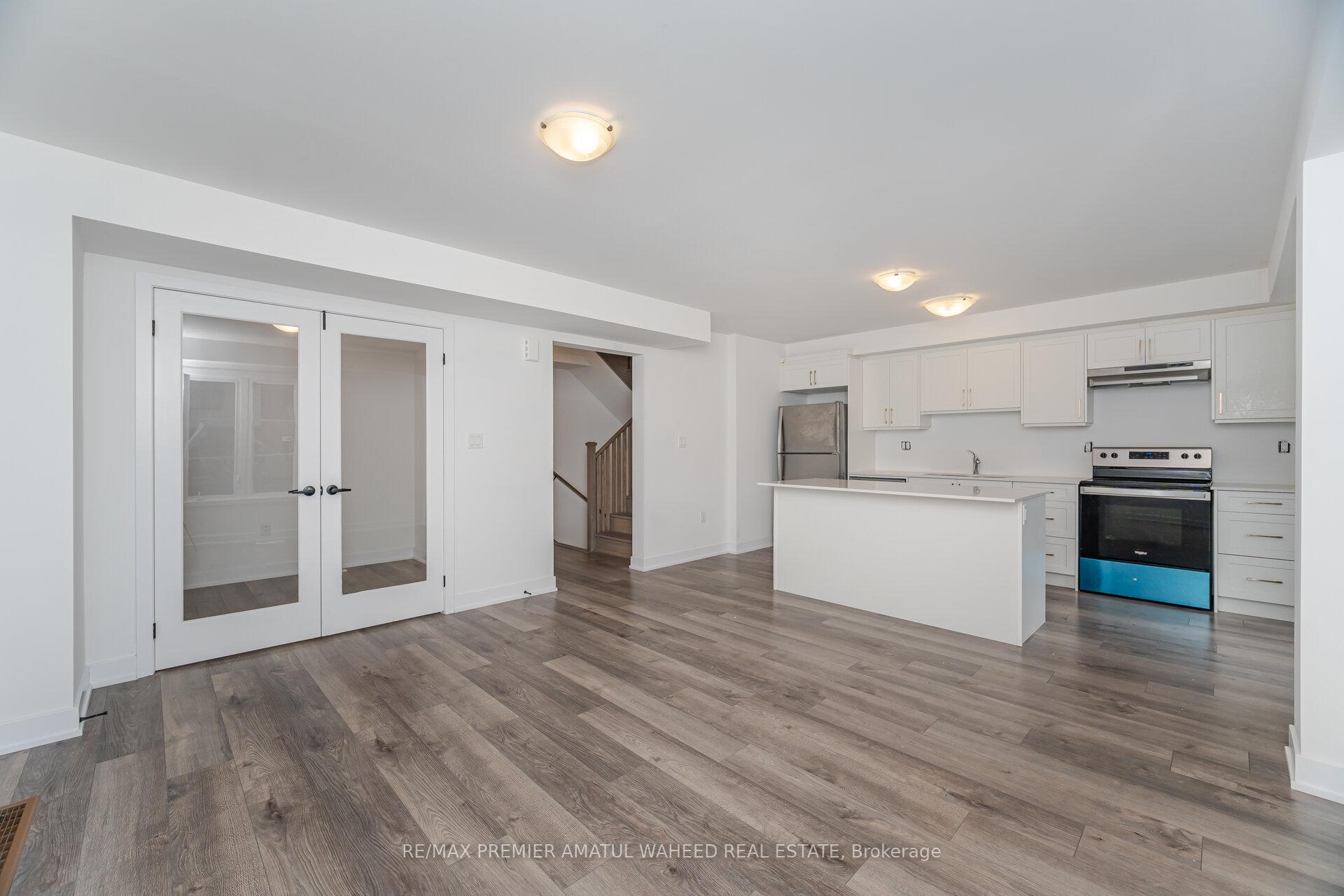 Photo 15 of 28 Silo Mews, Barrie, Rural Barrie Southeast — HOMEH
