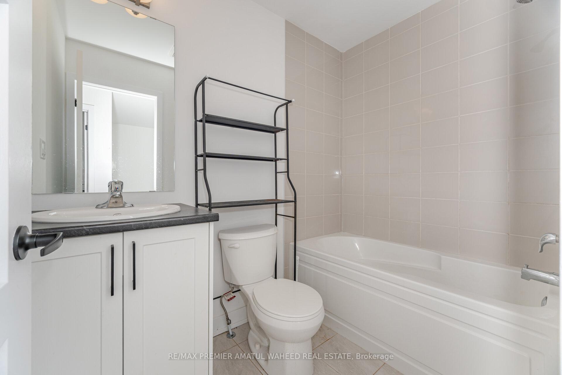 Photo 30 of 28 Silo Mews, Barrie, Rural Barrie Southeast — HOMEH