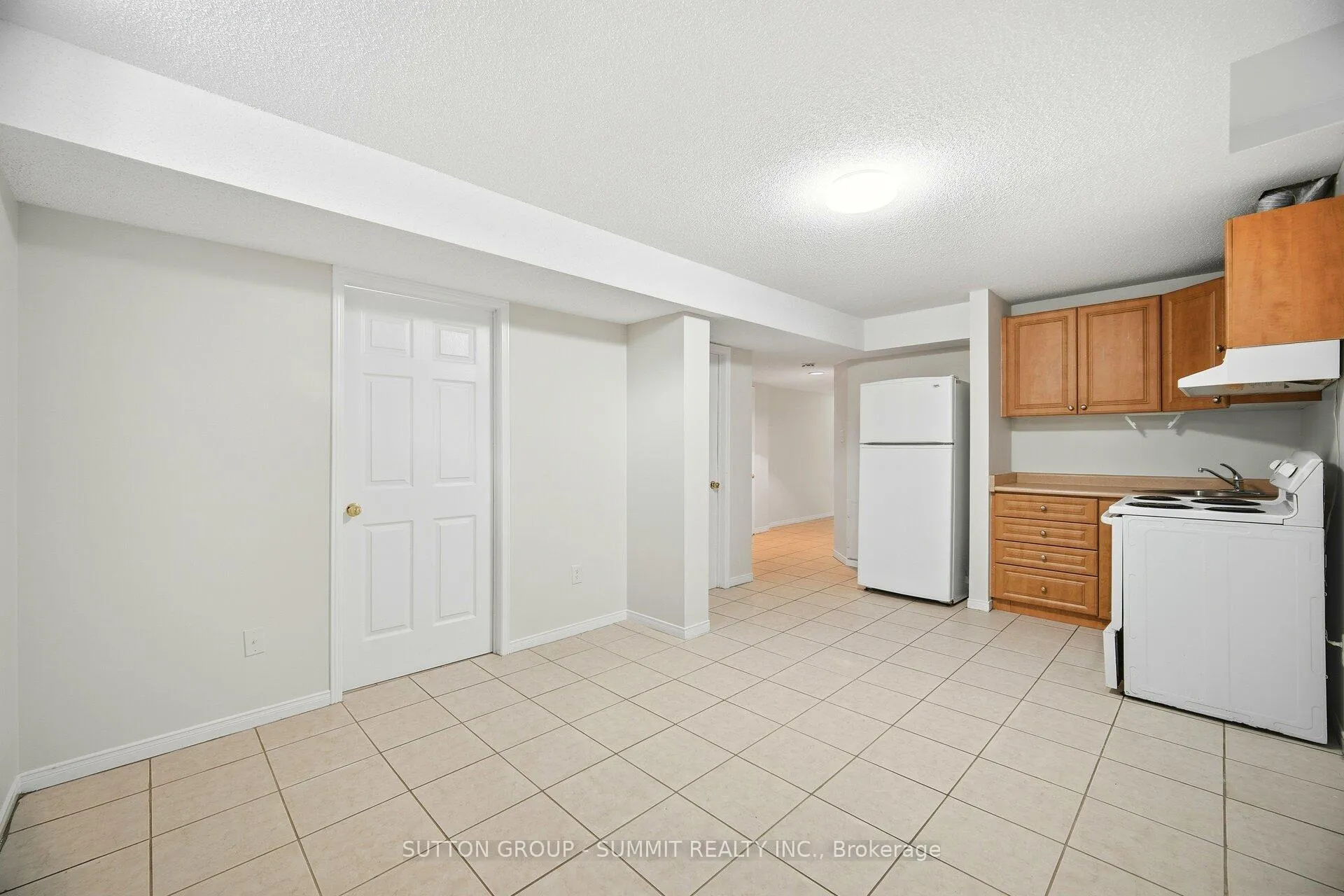 Photo 32 of 91 Woodhaven Drive, Brampton, Fletcher's Meadow — HOMEH
