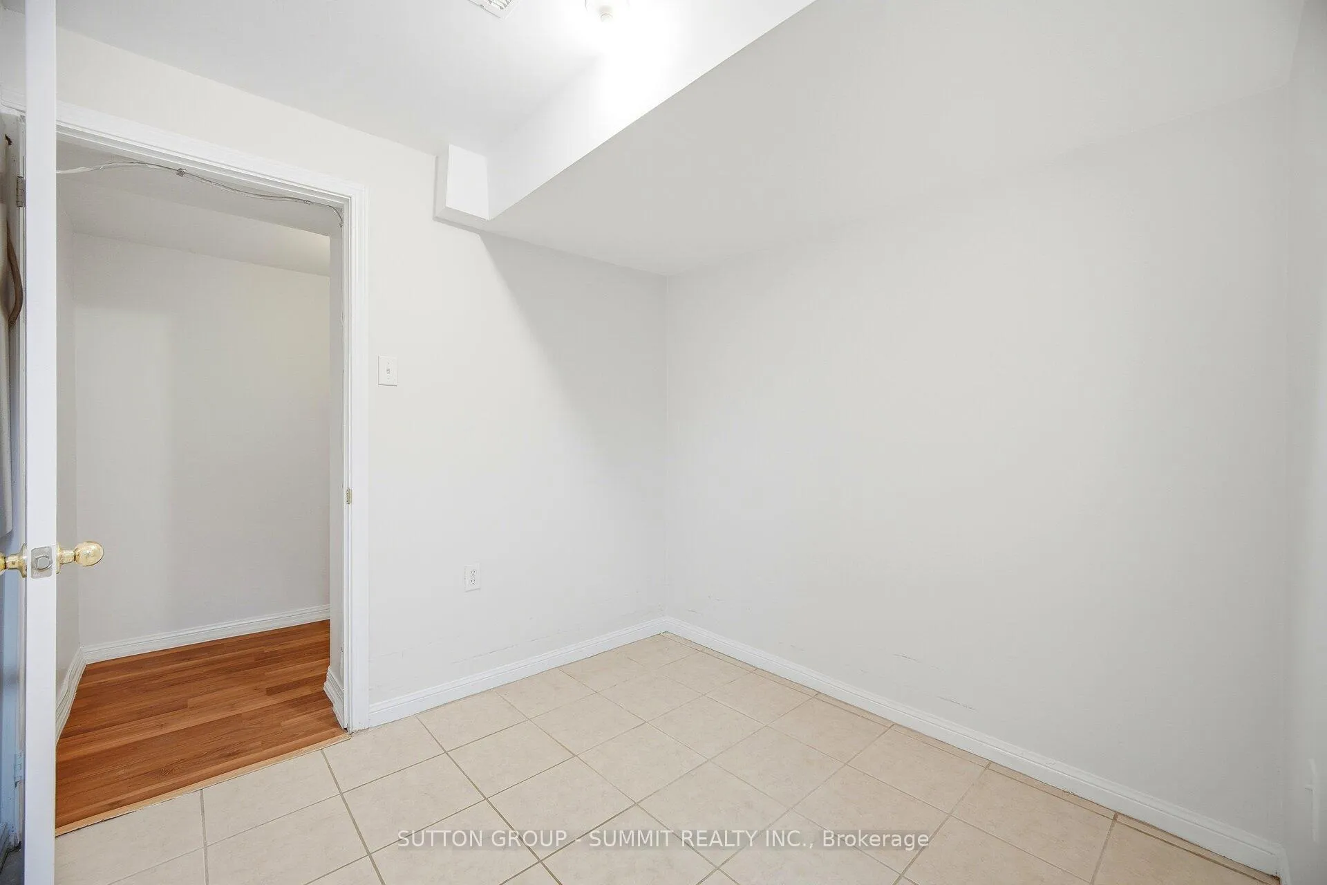 Photo 34 of 91 Woodhaven Drive, Brampton, Fletcher's Meadow — HOMEH