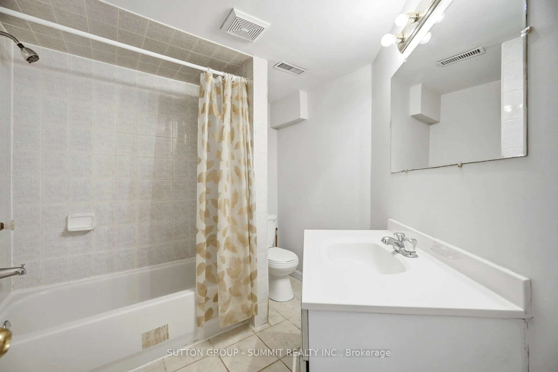 Photo 36 of 91 Woodhaven Drive, Brampton, Fletcher's Meadow — HOMEH