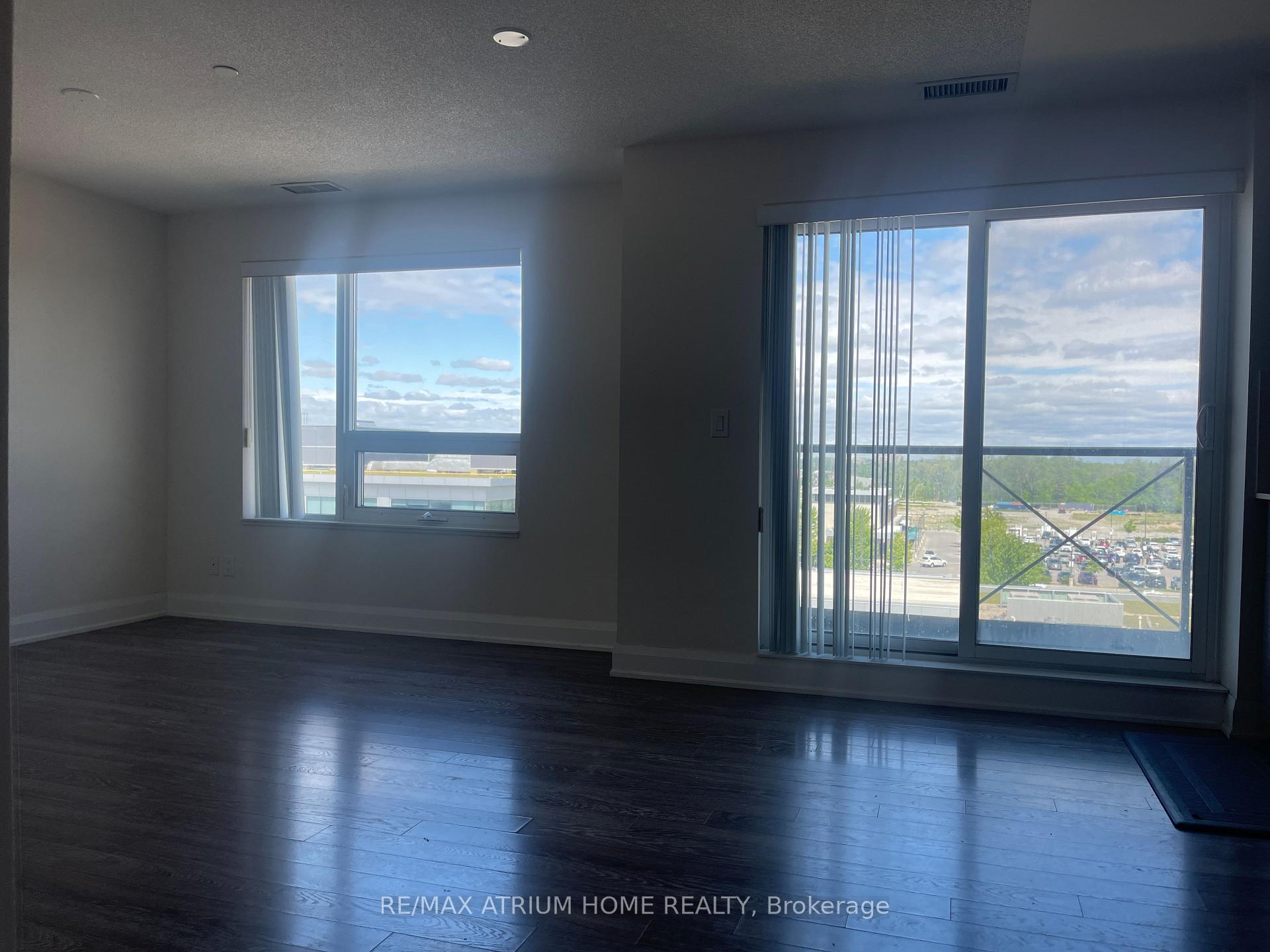 Photo 10 of Unit 710, 8200 Birchmount Road, Markham, Unionville — HOMEH