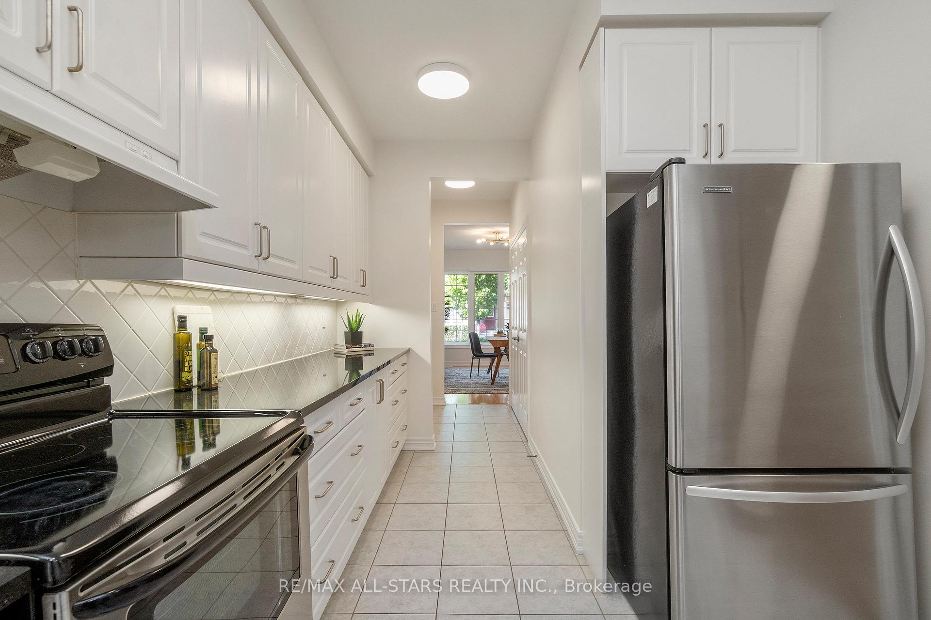 Photo 19 of 57 Oasis Way, Markham, Greensborough — HOMEH