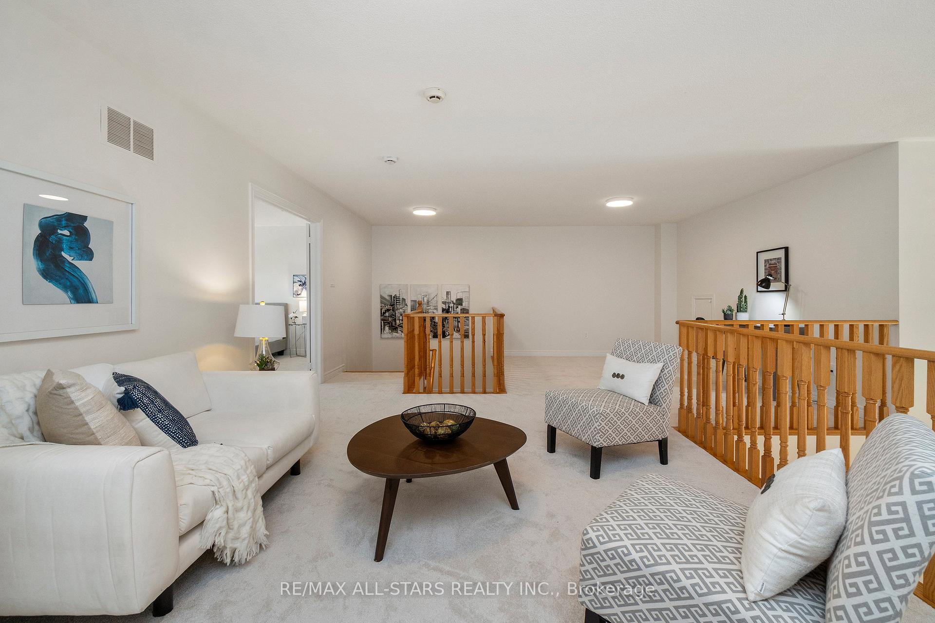 Photo 33 of 57 Oasis Way, Markham, Greensborough — HOMEH
