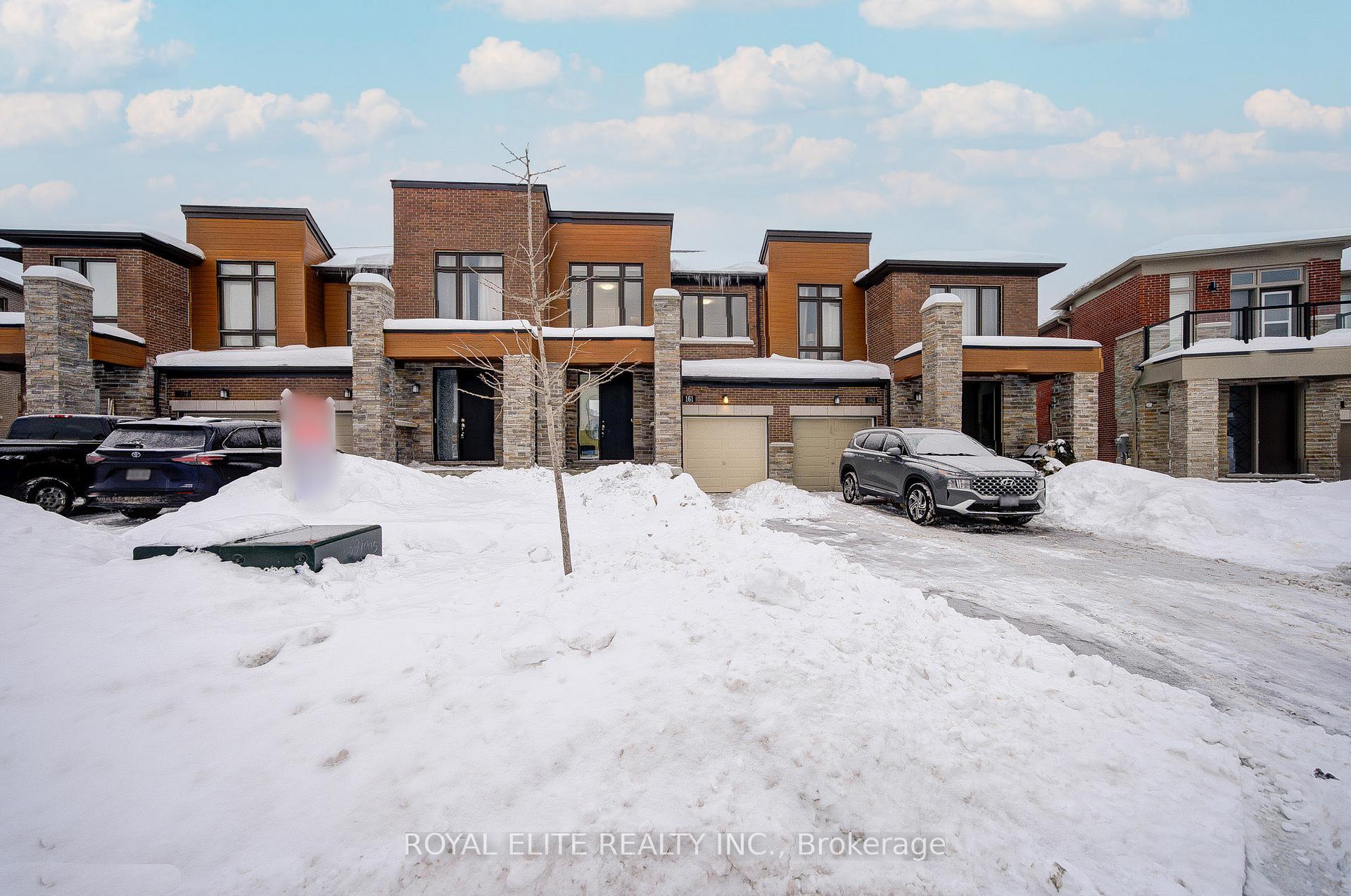 Front of 161 Badgerow Way