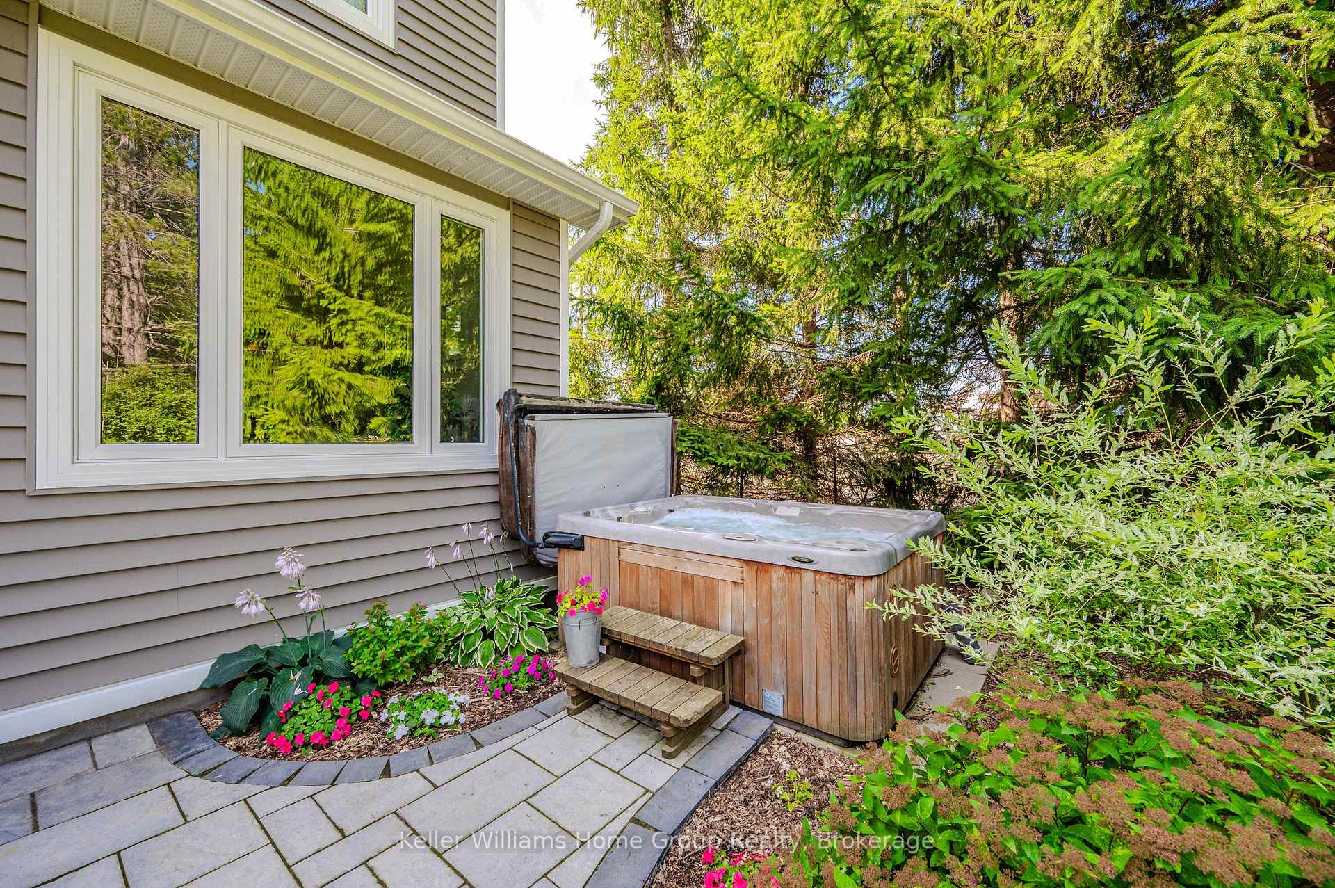 Photo 36 of 9432 Wellington Road 124, Erin, Rural Erin — HOMEH
