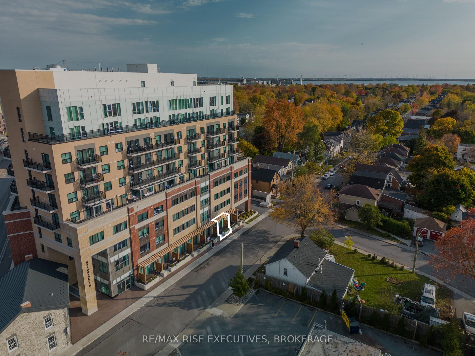 Photo 3 of Unit 106, 652 Princess Street, Kingston, Central City East — HOMEH