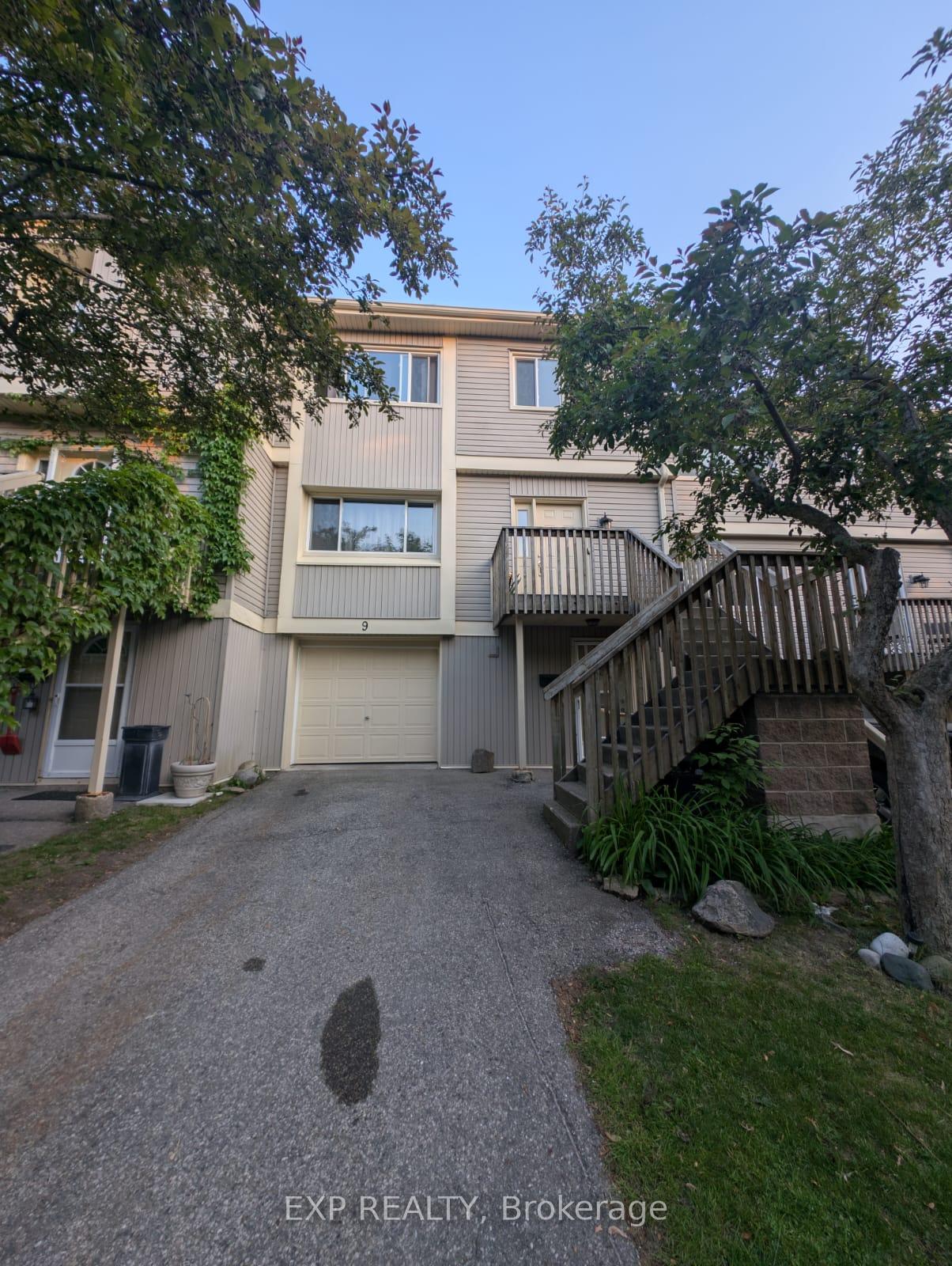 Front of Unit 9, 30 Green Valley Drive