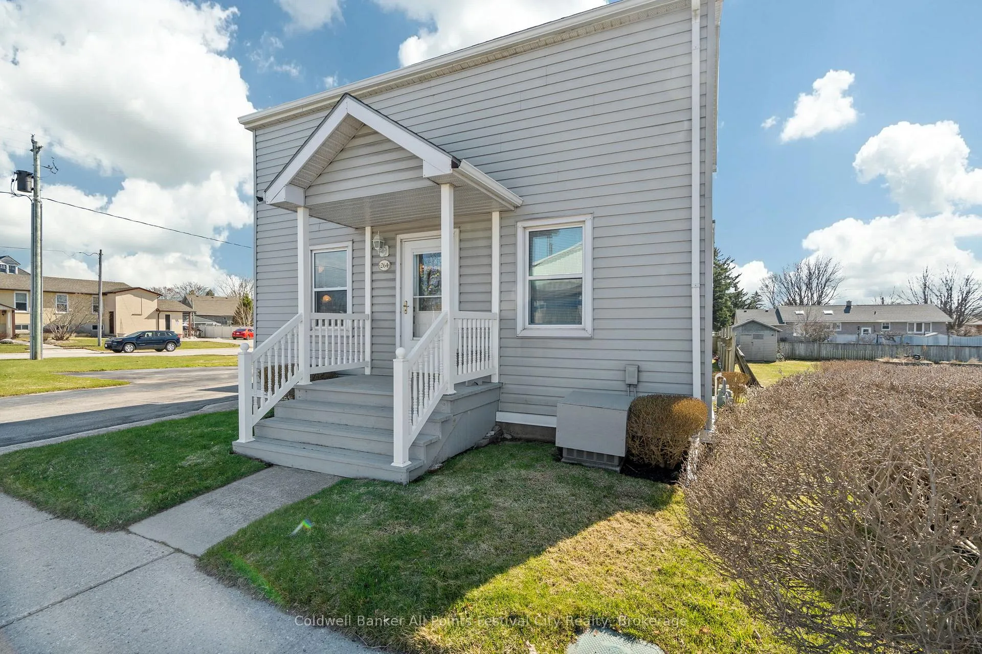 Photo 6 of 264 Huron Road, Goderich, Goderich (Town) — HOMEH