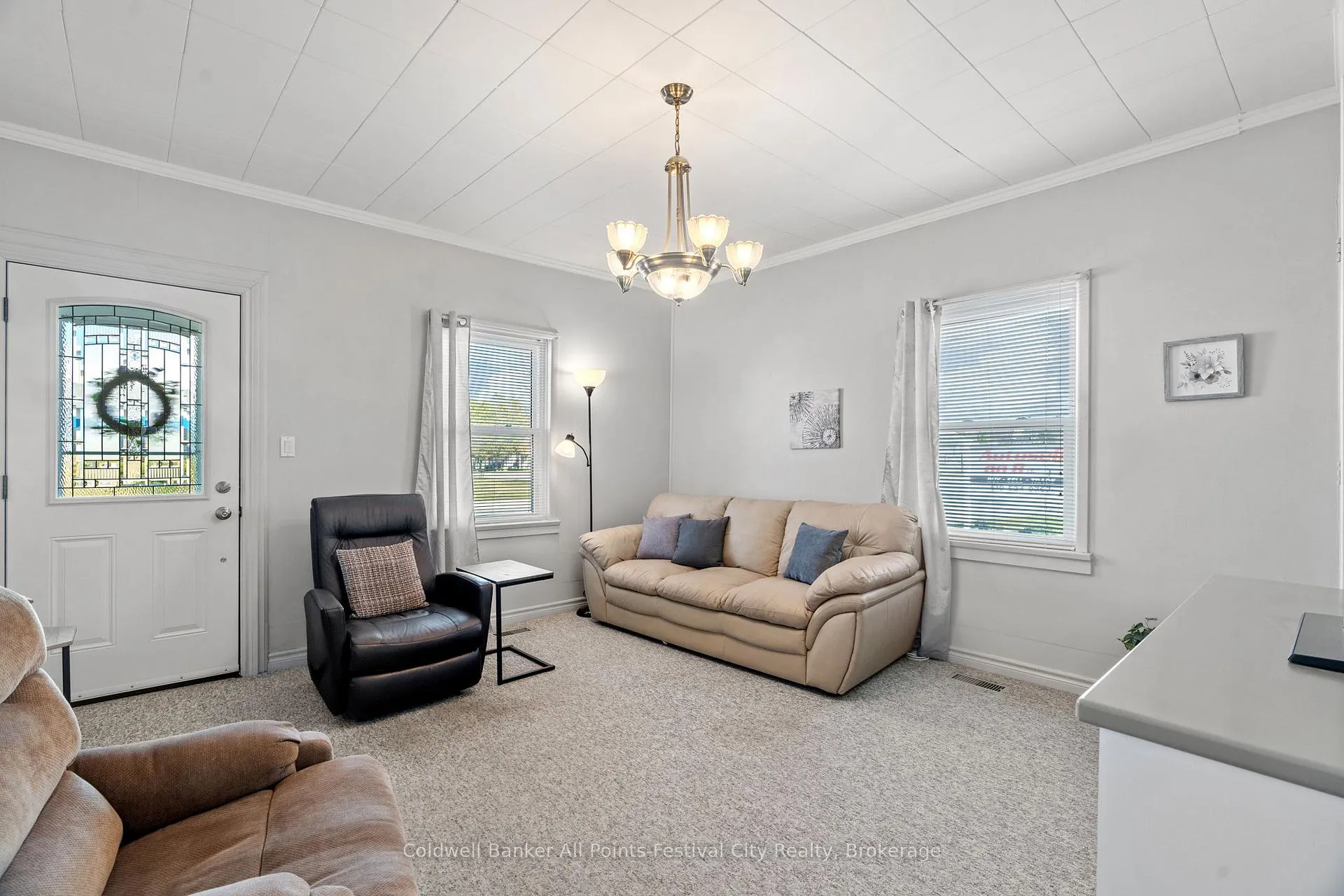 Photo 8 of 264 Huron Road, Goderich, Goderich (Town) — HOMEH