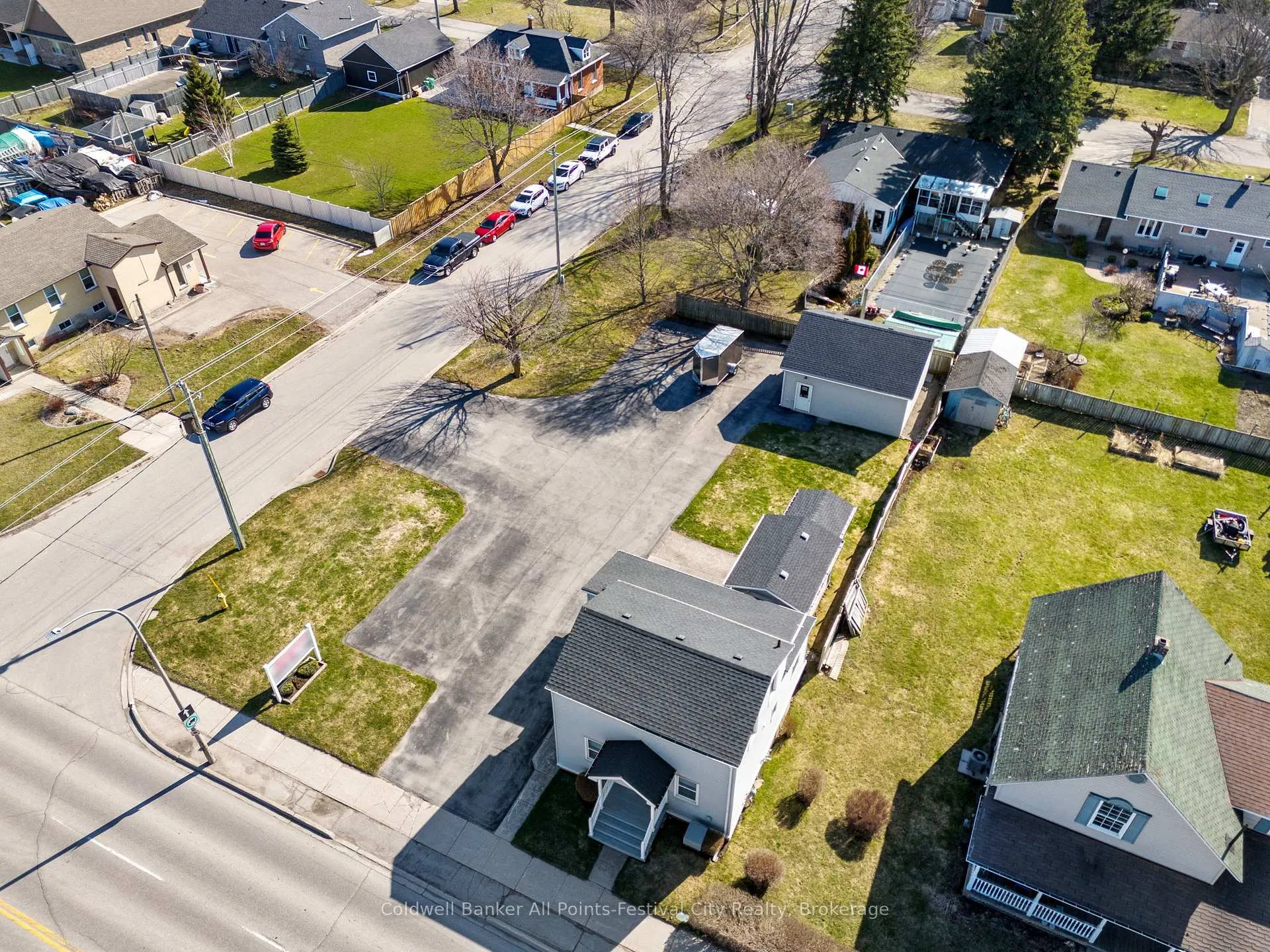 Photo 31 of 264 Huron Road, Goderich, Goderich (Town) — HOMEH