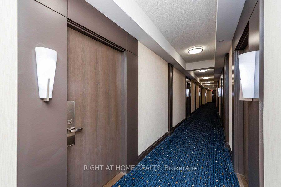 Photo 24 of Unit 417, 7161 Yonge Street, Markham, Thornhill — HOMEH