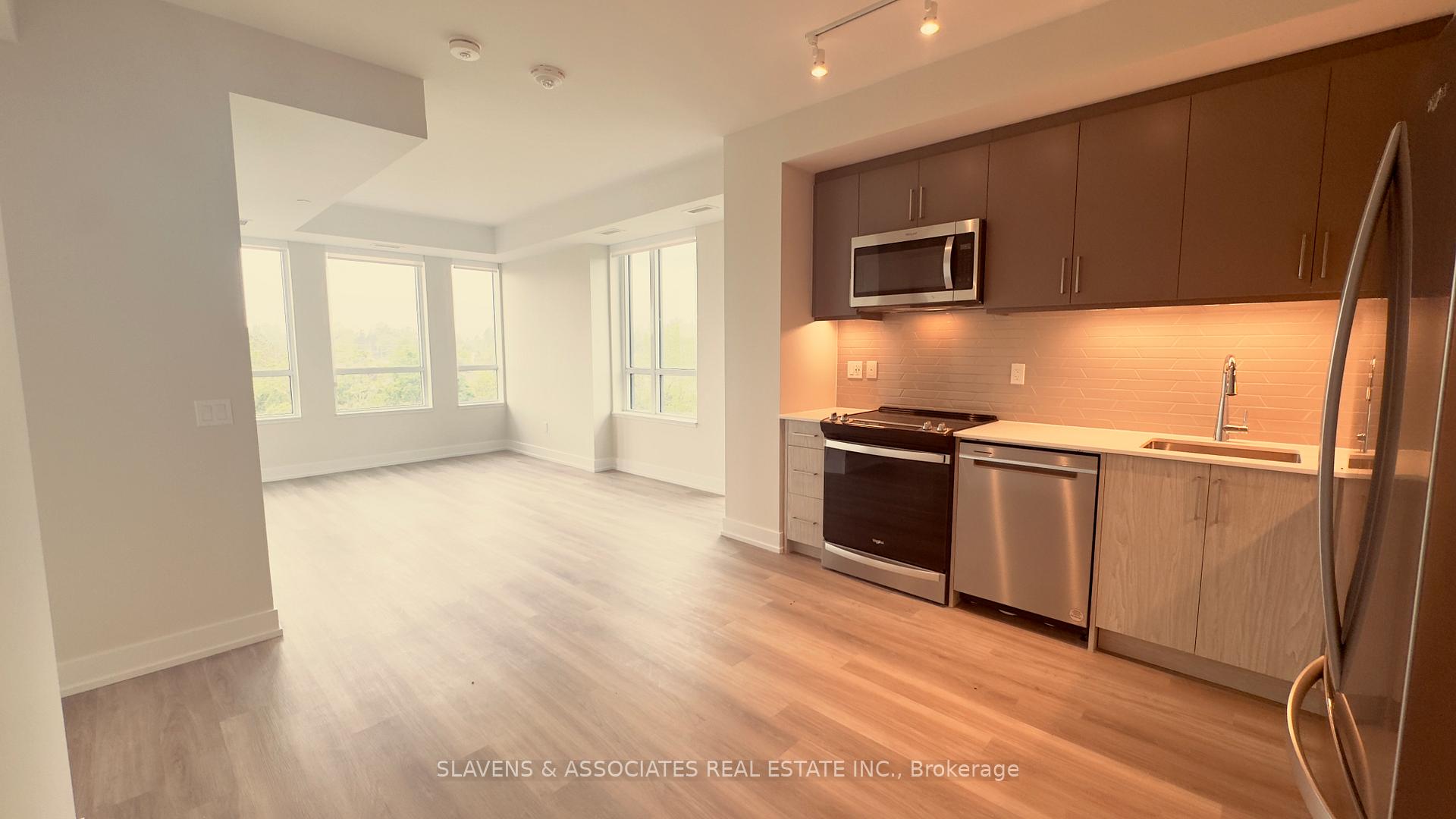 Photo 5 of Unit 1014, 41 Johnson Street, Barrie, North Shore — HOMEH