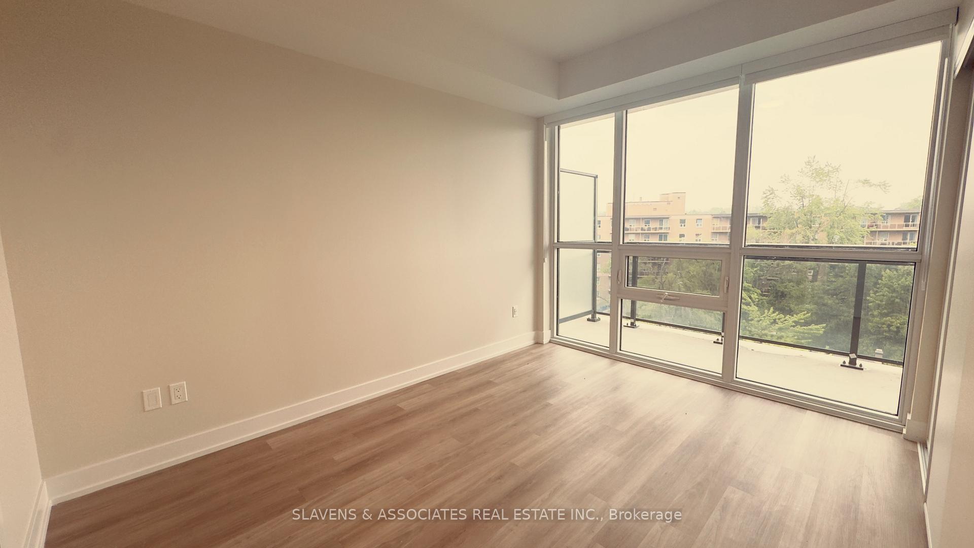 Photo 12 of Unit 1014, 41 Johnson Street, Barrie, North Shore — HOMEH