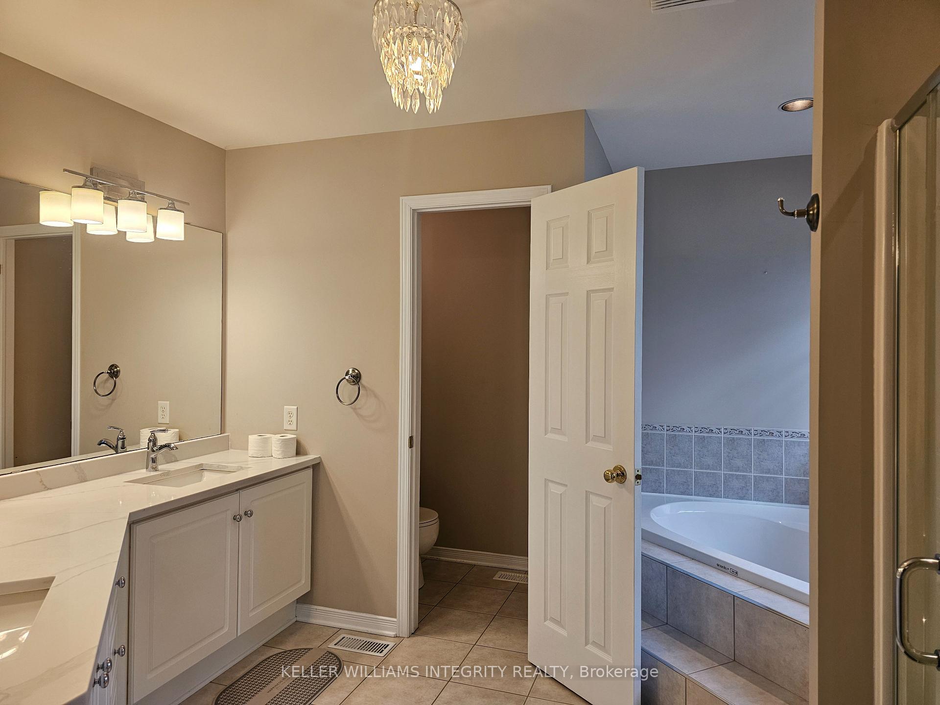 Photo 26 of 25 Golflinks Drive, Ottawa, Barrhaven - Stonebridge — HOMEH