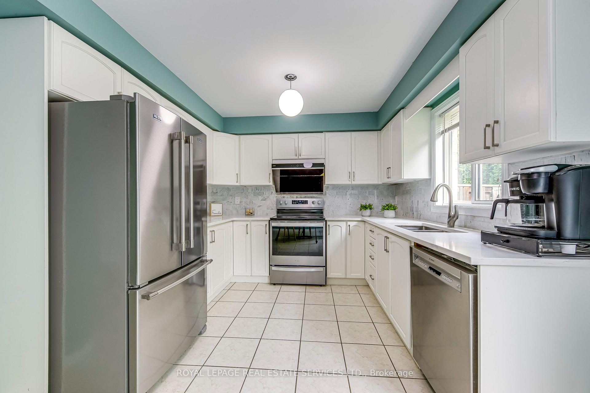 Photo 10 of Unit 12, 7 Southside Place, Hamilton, Mountview — HOMEH
