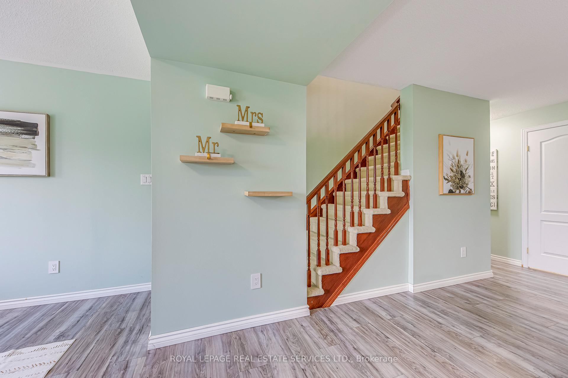 Photo 13 of Unit 12, 7 Southside Place, Hamilton, Mountview — HOMEH