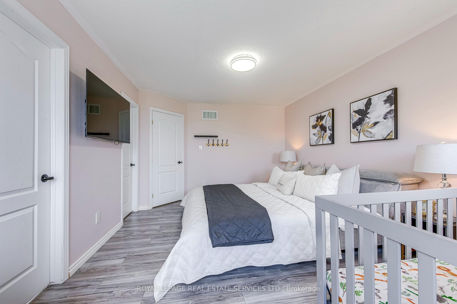 Photo 16 of Unit 12, 7 Southside Place, Hamilton, Mountview — HOMEH