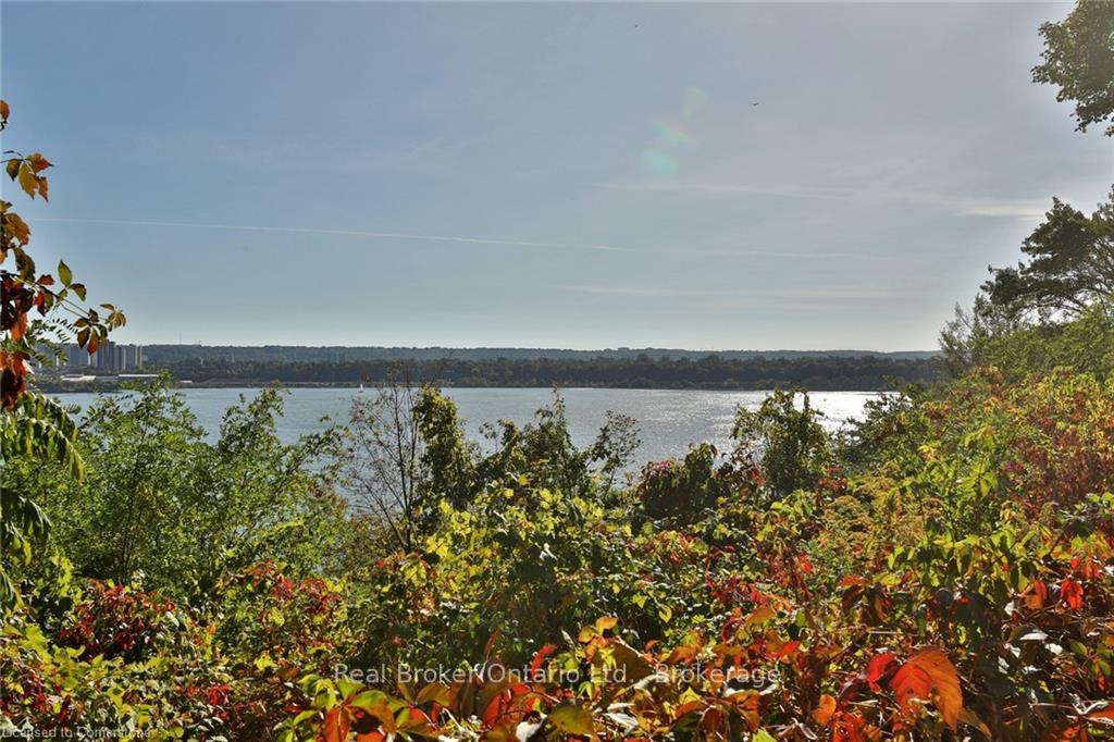 Photo 28 of Unit 127, 710 Spring Gardens Road, Burlington, Bayview — HOMEH