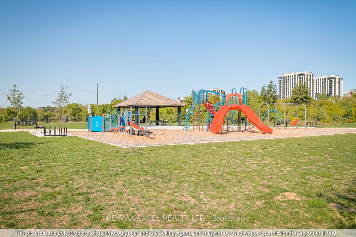 Photo 31 of Unit 903, 8 Rouge Valley Drive W, Markham, Unionville — HOMEH