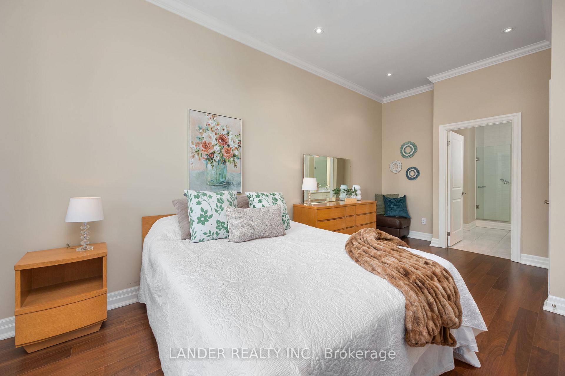 Photo 13 of Unit 107, 180 John West Way, Aurora, Bayview Wellington — HOMEH