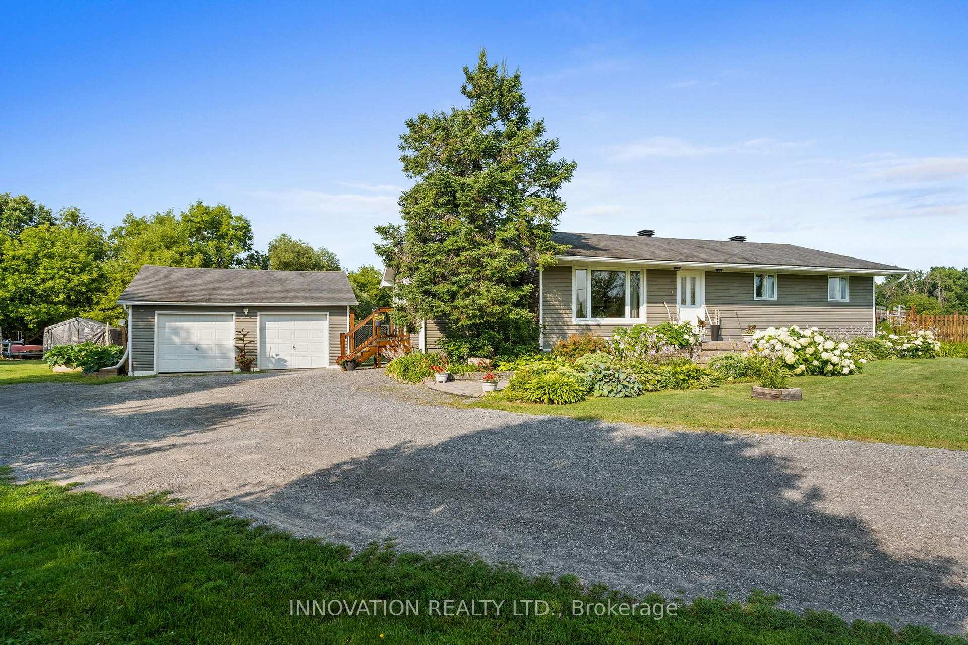 Photo 1 of 4001 Dunrobin Road, Ottawa, Dunrobin — HOMEH