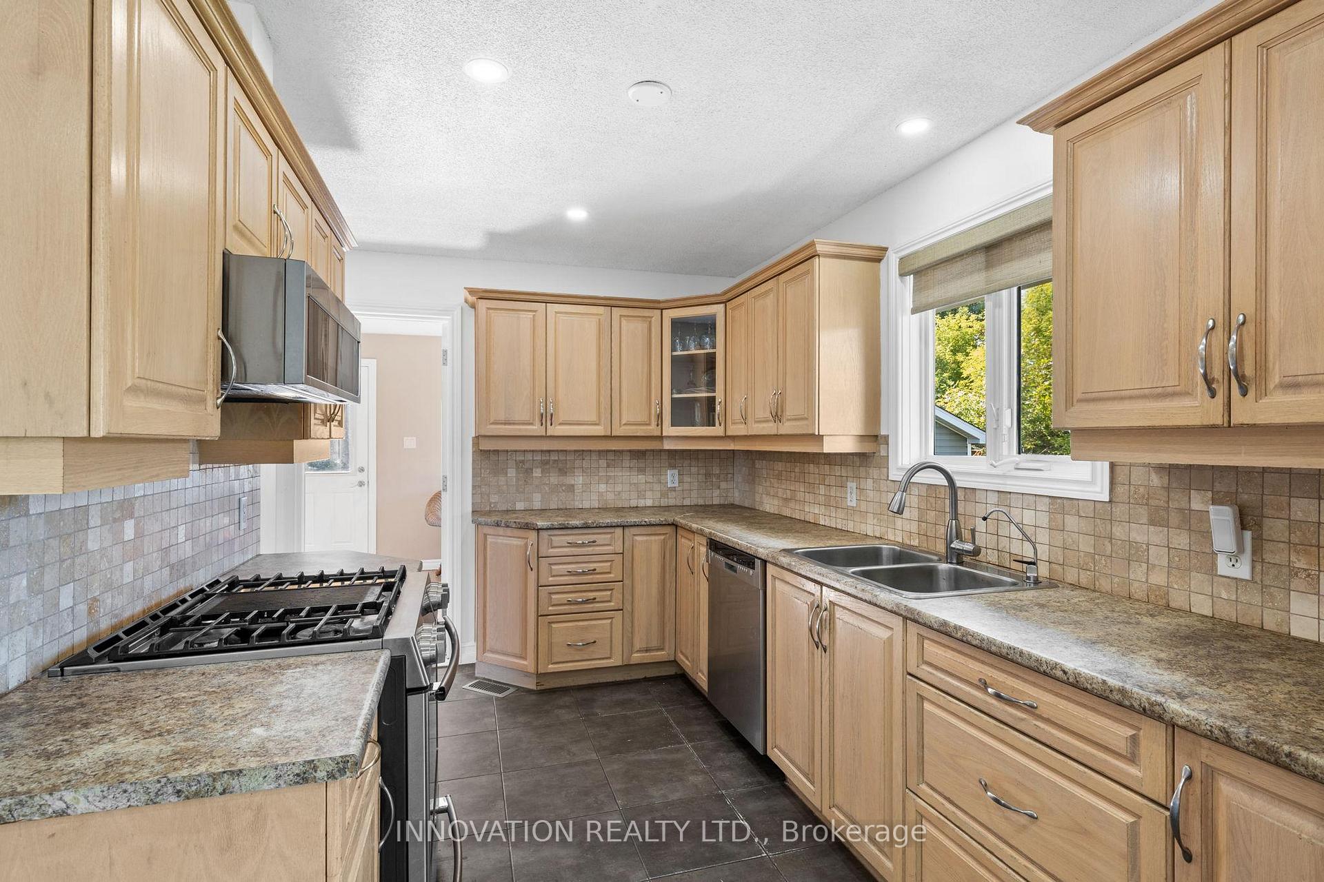 Photo 7 of 4001 Dunrobin Road, Ottawa, Dunrobin — HOMEH