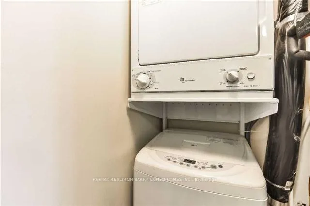Photo 12 of Unit 205, 308 John Street, Markham, Aileen-Willowbrook — HOMEH