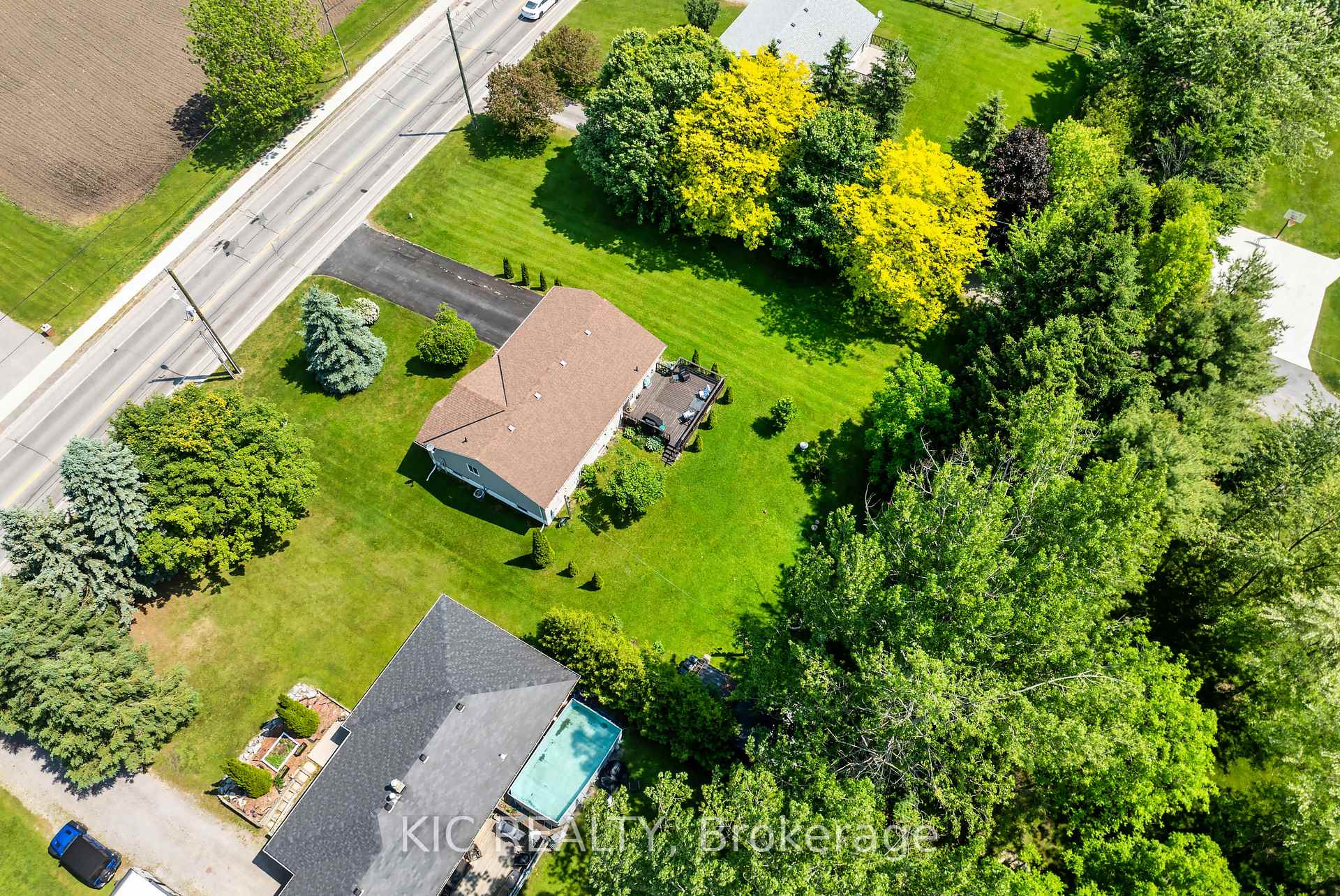 Photo 10 of 198B King Street E, Cramahe, Colborne — HOMEH
